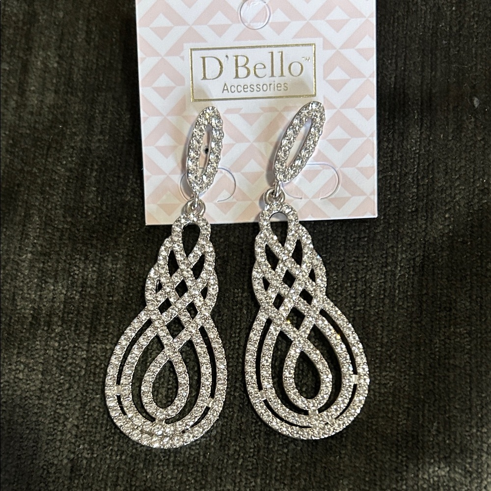 D bello   Sparkling Earrings new available silver and gold tone